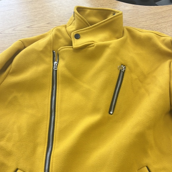 Jacket - Picture 3 of 8